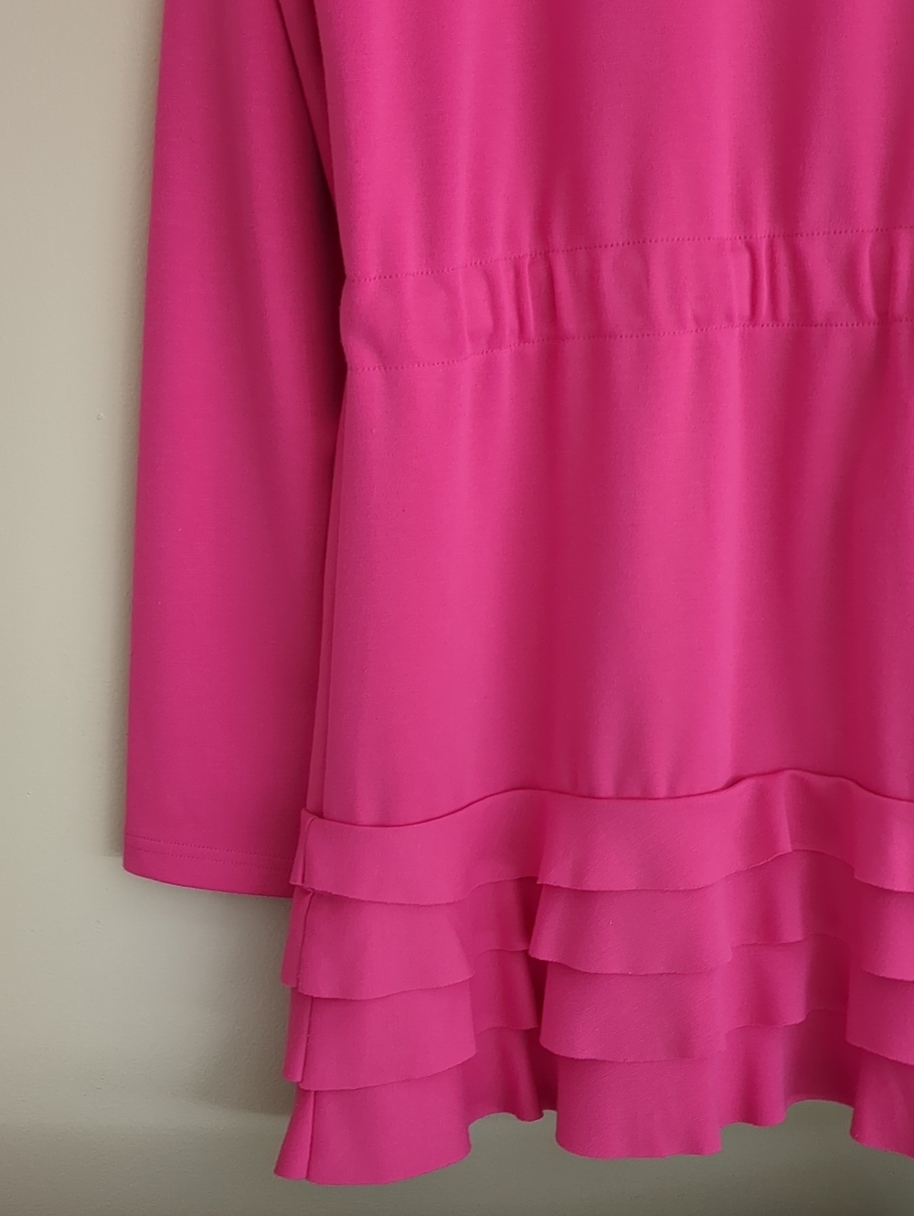 Large Cupio Hot Pink Ruffle Long Line Jacket - Picture 11 of 14